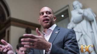 Pressure builds on Congress to end the shutdown