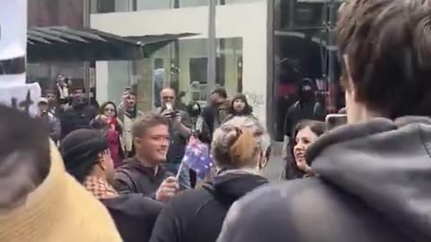 Two against hundreds. Australian patriots aren't afraid of Islamic mobs.