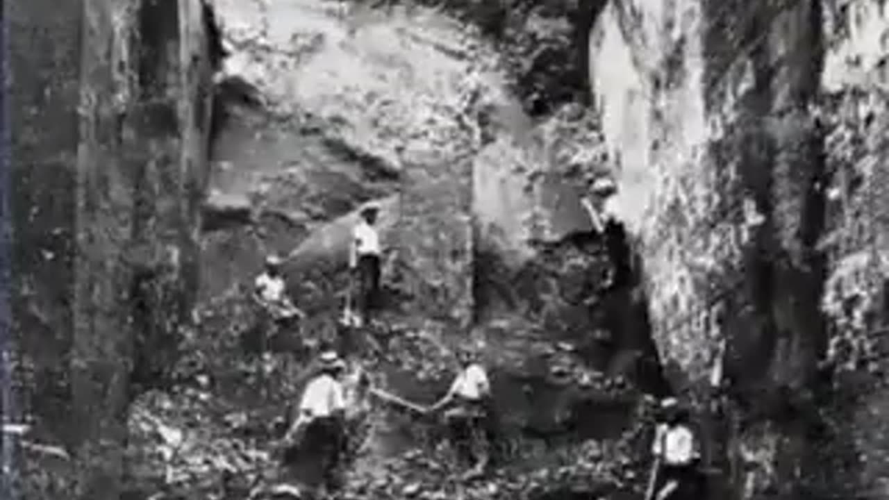 The Rothschilds masterminded the erasure of Tartaria from history...