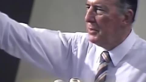 Kutuk Keluarga atau Warisan Rohani?