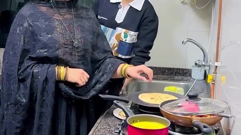 mamma kal se mai khana jaldi kha liya karunga