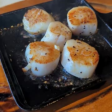 🥩🦪 Sizzling Scallops & Steaks in NYC?! Crab House Feast 😱🔥