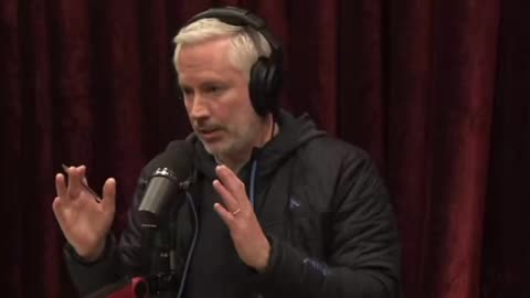 Michael P. Masters on Joe Rogan says time travel IS possible... but maybe only