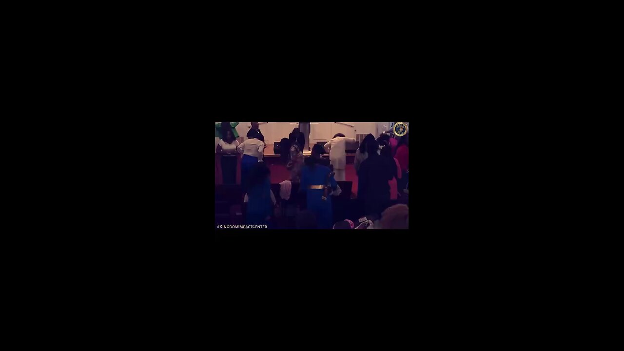 The saint’s are goin in!!! 💃🏽💃🏽👠👠 #praisebreak
