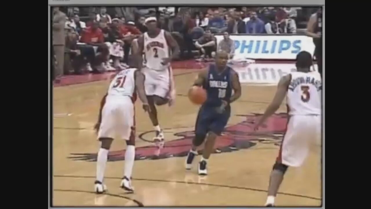 Tim Hardaway 18 Points 4 Ast @ Hawks, 2001-02.