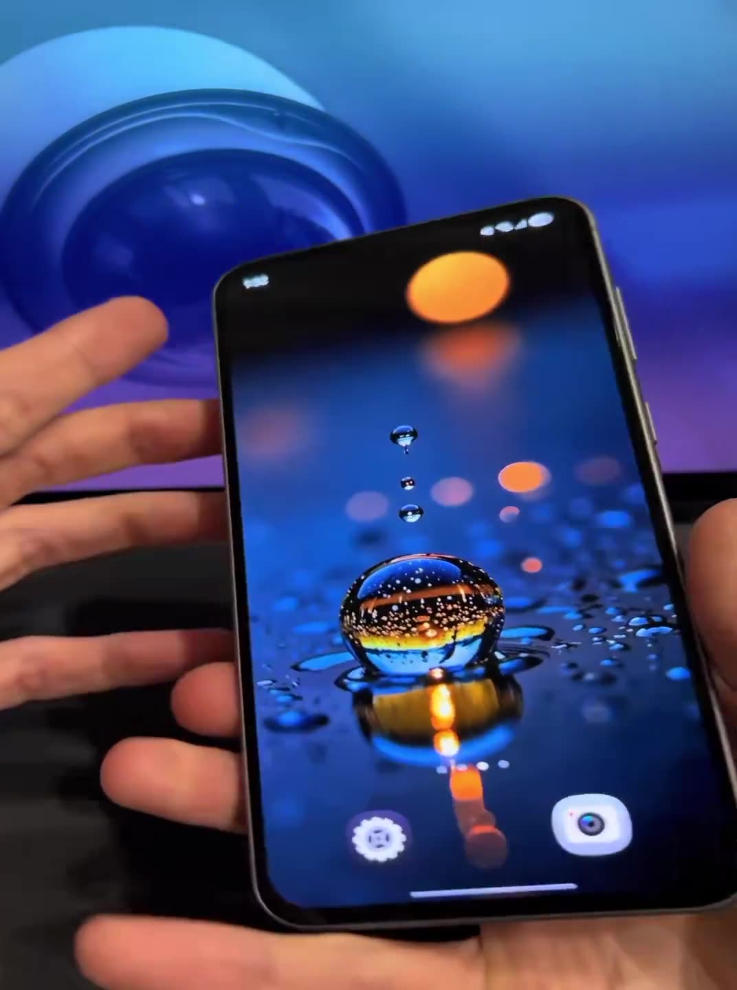 How to check if your phones camera is spying on you