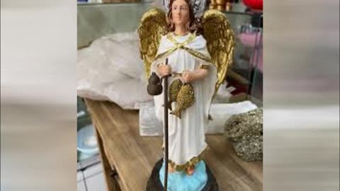 04.53.two-fish-meaning-with-saint-rafael-archangel