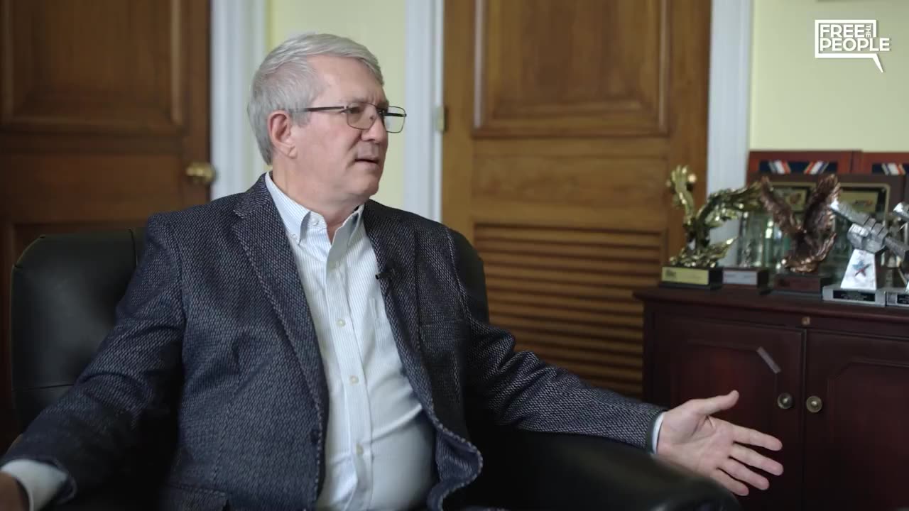 Rep Thomas Massie on J5/J6 pipe bombs