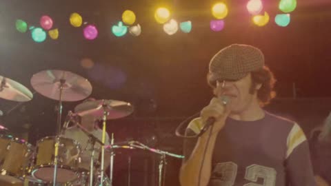 AC/DC - You Shook Me All Night Long