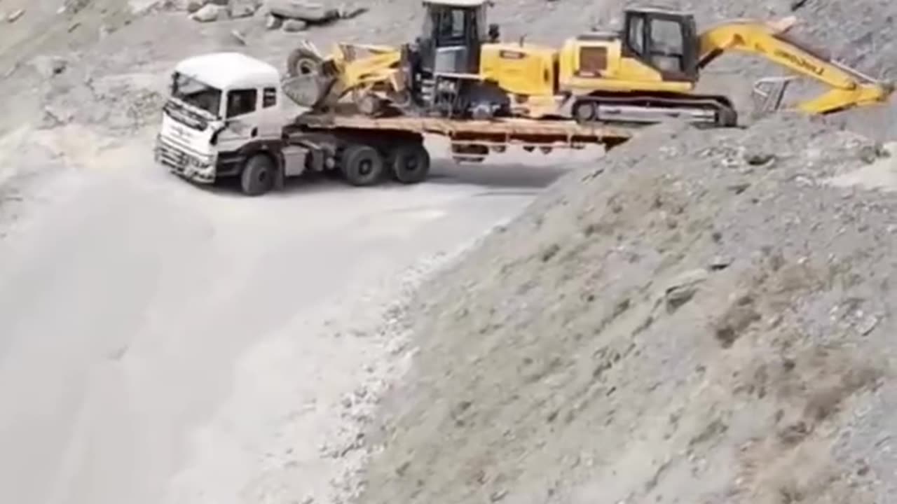 Epic Haul: Two Massive Excavators on a Lowboy! 🚛💪