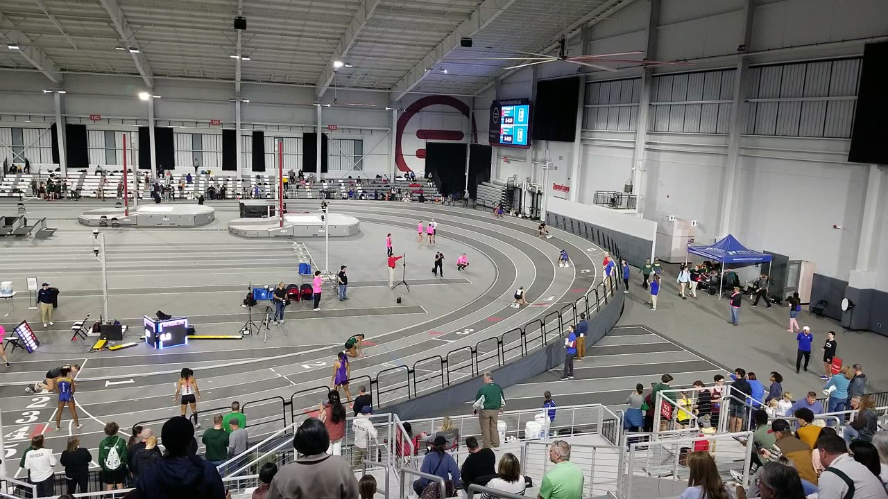 2.7.24 - Eastern Indoors - Girls 4x200m Relay Heat 1 (Above)