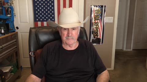 Pilot Fly's Mooney And His Girlfriend Into Electrical Power Tower, Lucky To Be Alive!