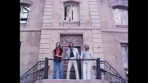 Bee Gees - Stayin' Alive