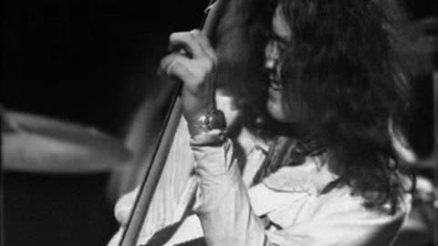 Led Zeppelin - Dazed And Confused = 1969