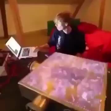 FIRE REACTS TO SOUND FREQUENCIES