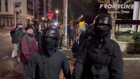 PORTLAND- This is how ANTIFA treats journalists who are trying to film outside of the Portland ICE