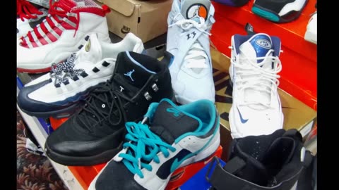 #TBT - SNEAKER RUSH 02-05-2011