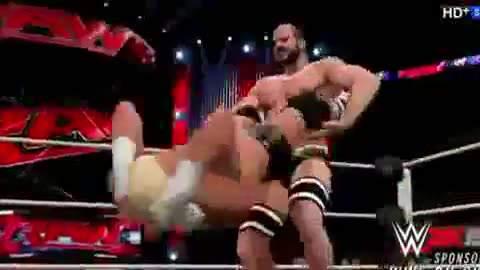 JOHN CENA (C) VS CESARY - U.S. CHAMPIONSHIP RAW 07/06/12 HD