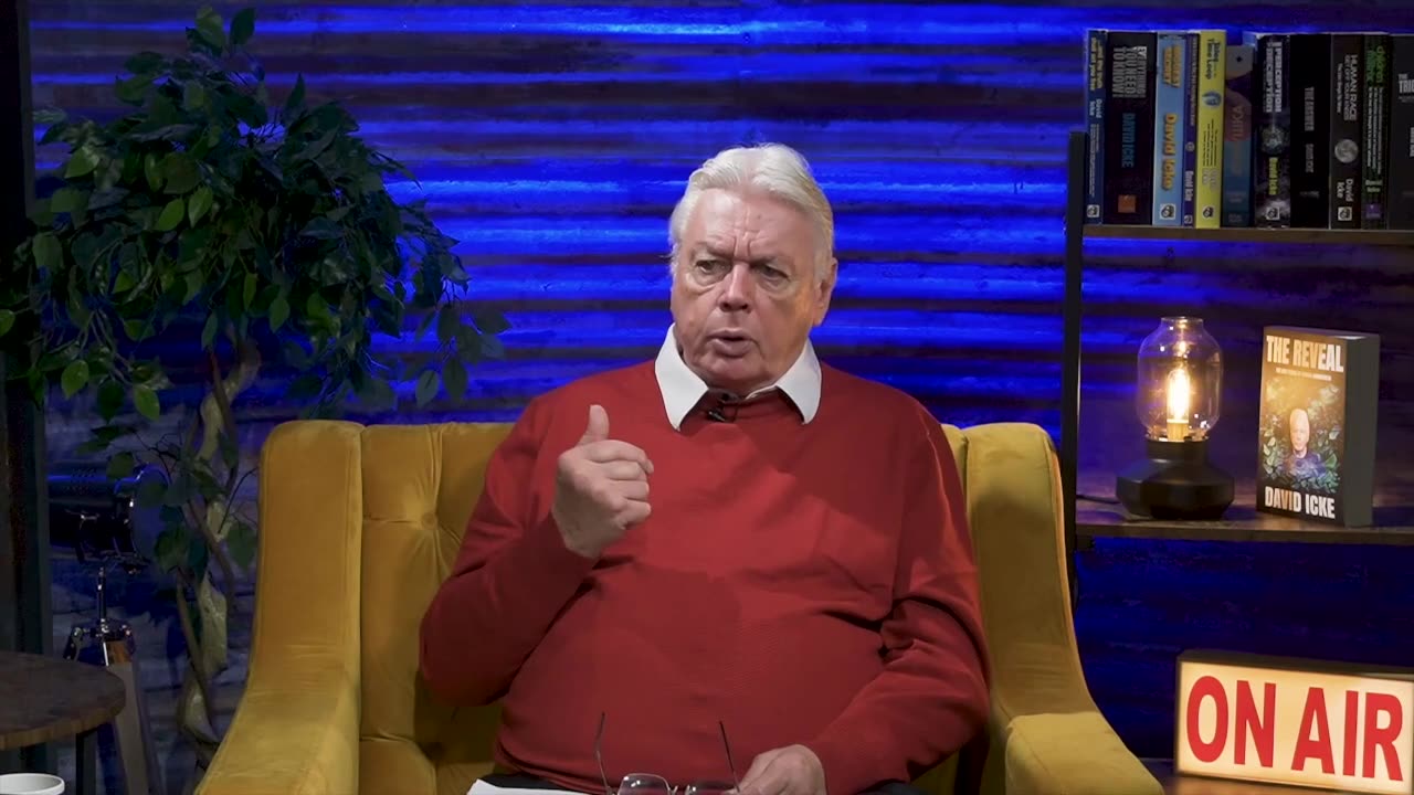 Слава царю искусственного интеллекта и криптовалют - Дэвид Айк