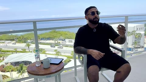 Stop Wasting Time on Random Info! Learn What Actually Gets You Rich