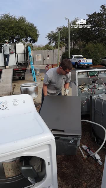 Check our the crew removing 35+ old appliances 😮