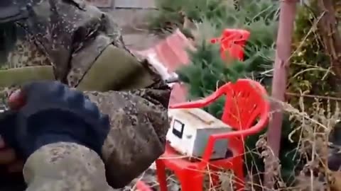 The Russian occupier teaches inept mercenaries how to use a grenade, and they