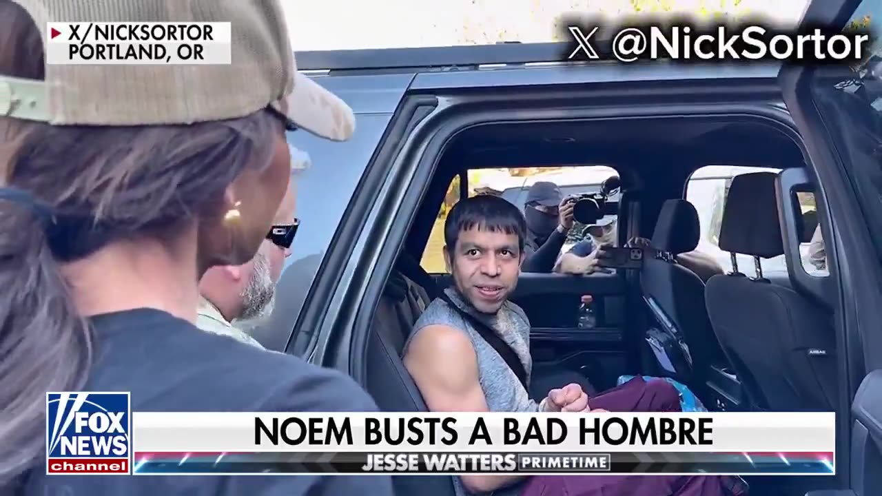 Jesse Watters about Sec Noem's visit to Portland