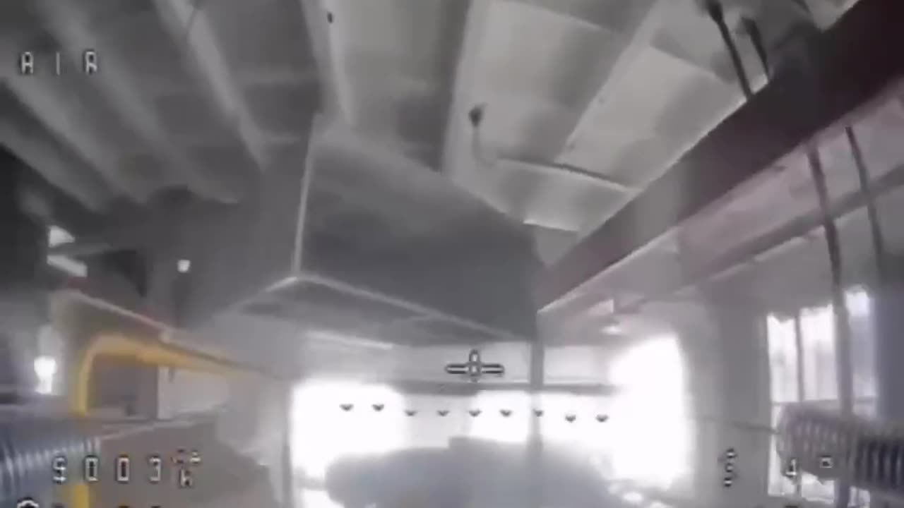 Clearing of factory in Kupyansk by Ukrainian SOF.