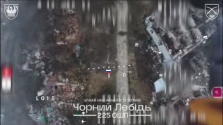 Ukrainian Civilians Evacuating On Foot, as Fighting Continues Meters Away