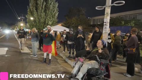 Anti-ICE Portland protesters celebrate as Judge temporarily blocks Trump administration 