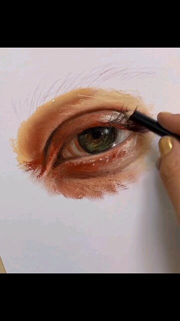 Drawing Realistic eyes ✍️