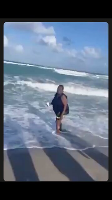 When returning granny's ashes to the sea goes wrong. Close but not quite.