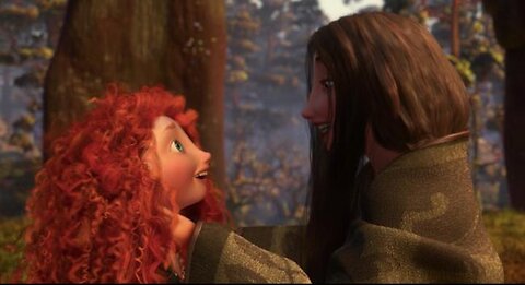 Merida's mom turn into a bear last scene _brave