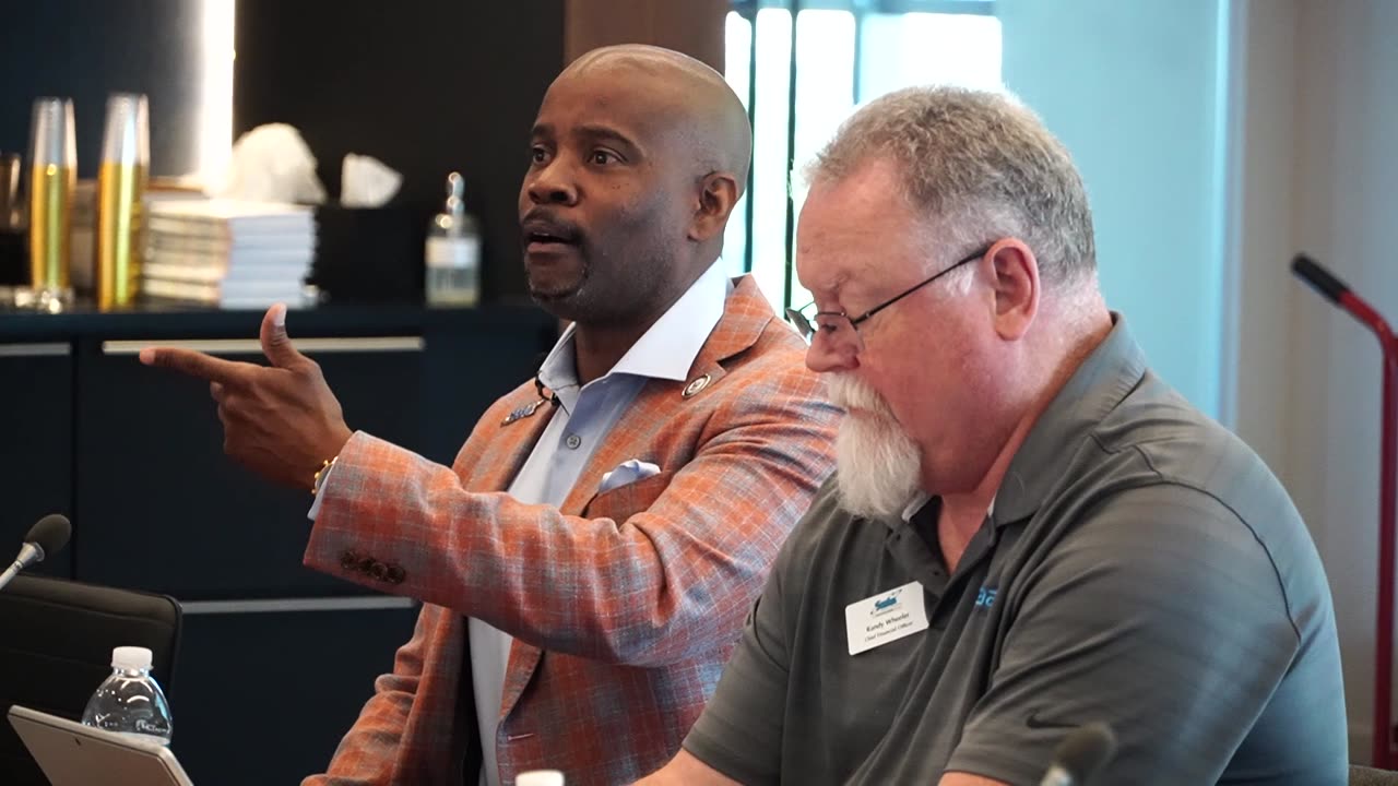 How Top 1% CEOs Build Teams That Win