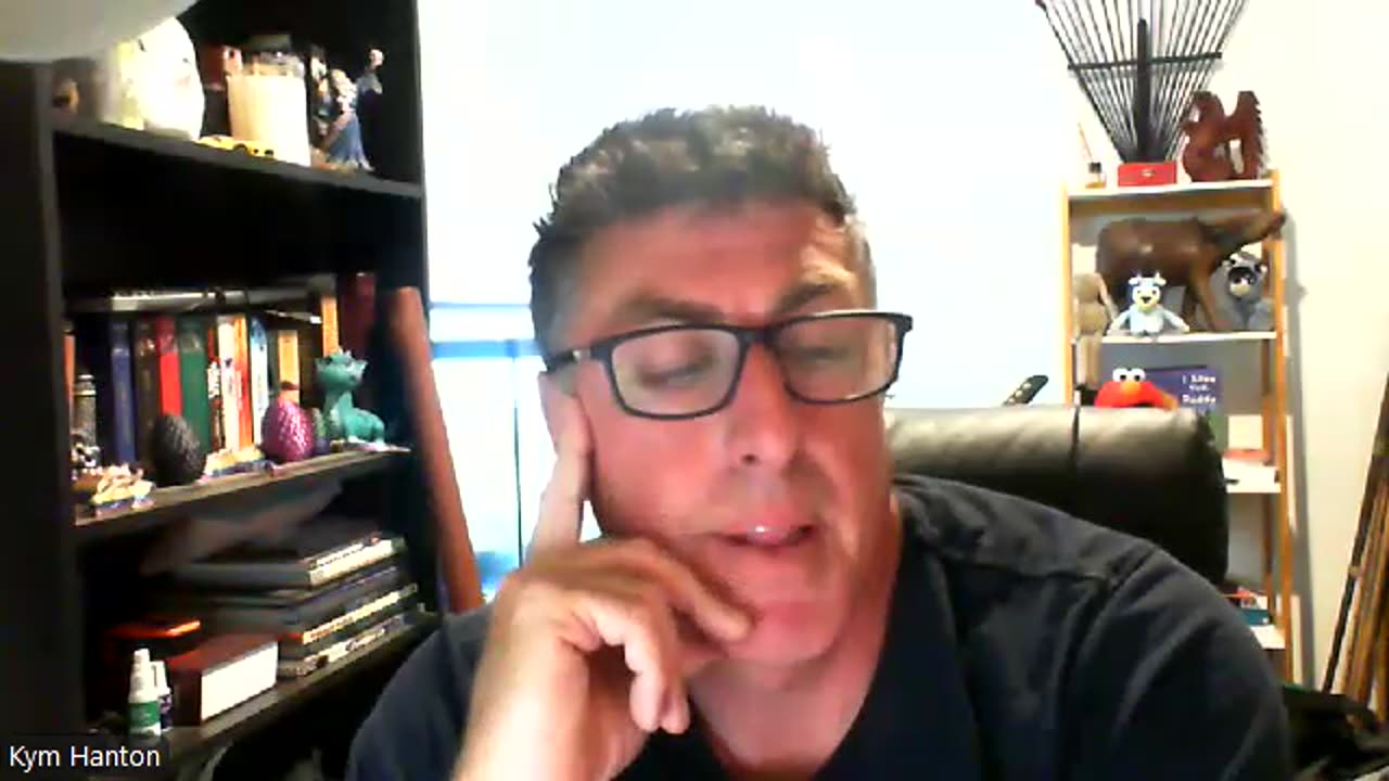 The Three Little Pigs - EP38 - Intelligence or lack there off