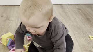 Cutest little builder ever 🧱 Baby Kayla playing with her magnetic blocks