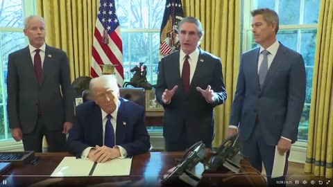 🚨BREAKING:Tổng thống Trump và Doug Burgum thông báo họ đang mở 625 triệu mẫu đất ngoài khơi để khoan