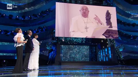 La musica come strumento di pace, il Papa a Sanremo