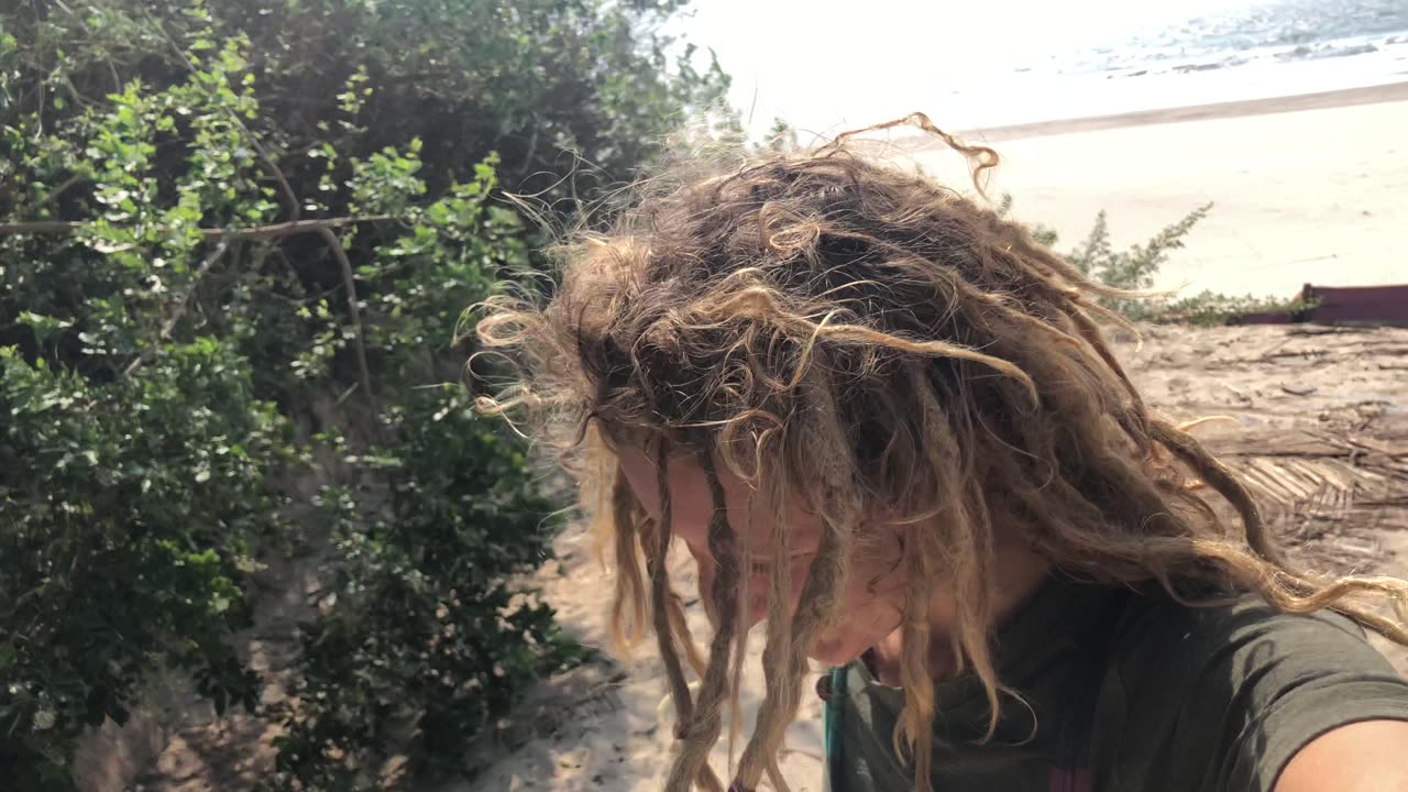 Staying on the beach for 2 days🌴#arambol #arambolbeach