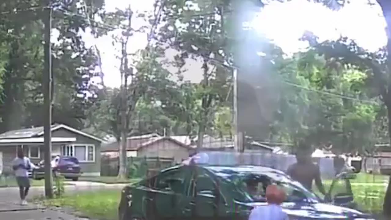 14-year-old carjacks family in their front yard. Caught on camera