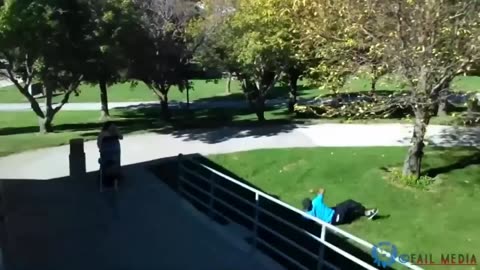Incredible: Best Parkour Fails Compilation 2015 - Epic Parkour and Freerunning F