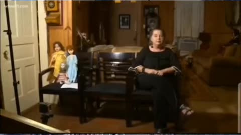 👻🏠 The Most Haunted House in the World? Find Out! | TheHauntingHour