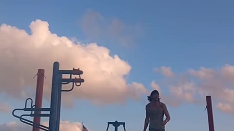 BATMAN LIVE ABOVE THE BAR TRAINING DEMONSTRATION 💪 🦇