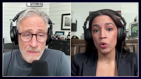 AOC is having a meltdown over both peasants and elites rallying behind Trump