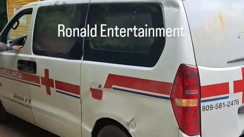 Ambulancia forense en la zona de busqueda Brianna Genao