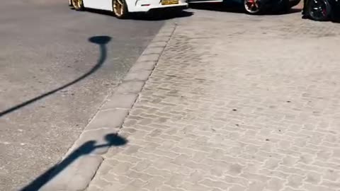 💨🤯 Experience the Thrill of This Luxury Car! | LuxurySportsCars