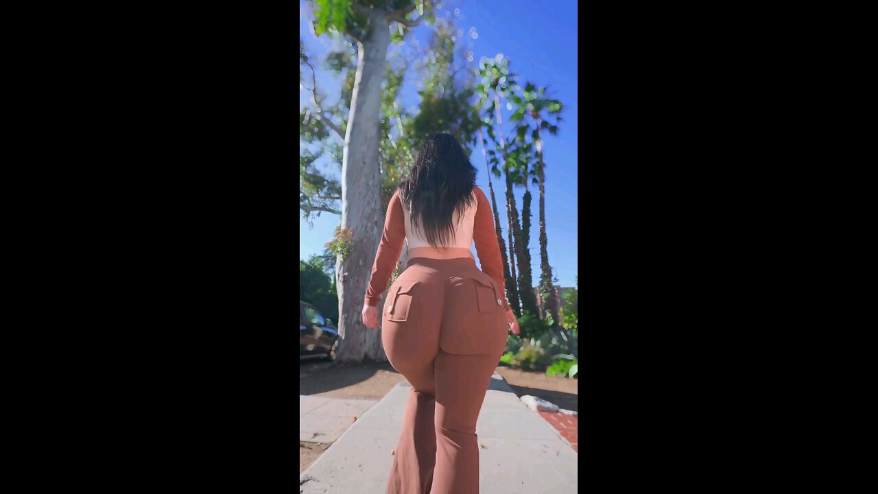 See the most beautiful ass 🍑🫦👅