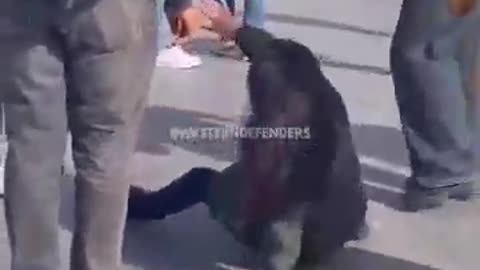 In Amsterdam a Christian woman is preaching. She is assaulted by a Turkish Muslim