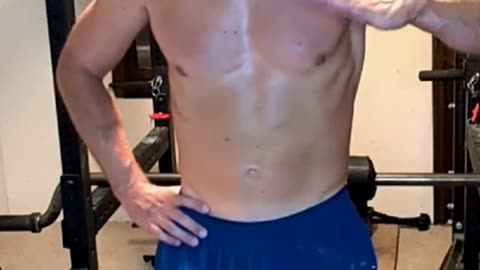 RDL Back Pain? Head Position & Spinal Neutrality Fix!