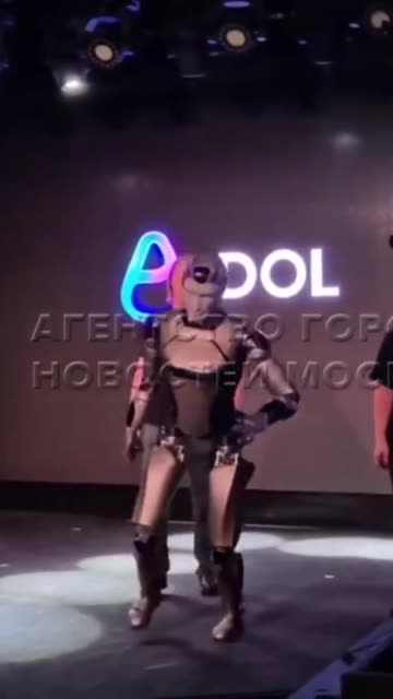 😆😆Russia's Humanoid AI Robot Makes Grand Entrance... by Faceplanting on Stage
